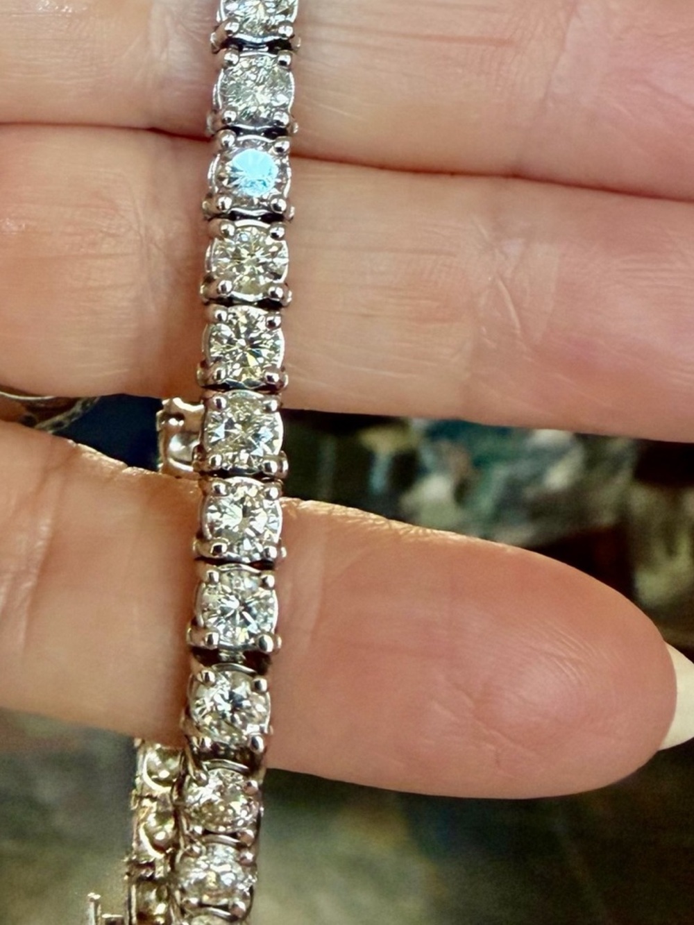 14k gold and 9.25 carat diamond bracelet